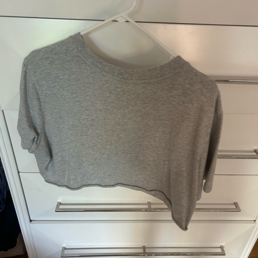 crop top
